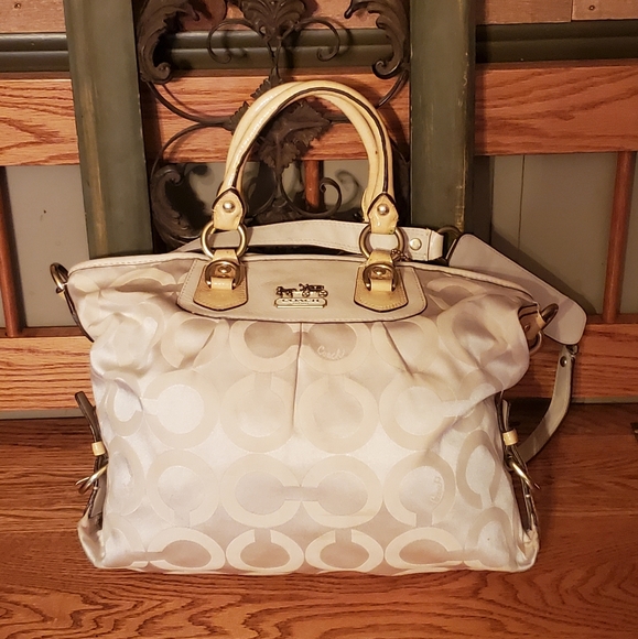 Coach Cream Signature Madison Op Art Shoulder Bag - Picture 1 of 13